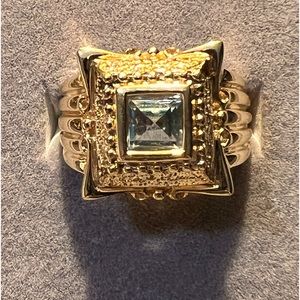 Etruscan Style Blue Topaz inset ring size 7